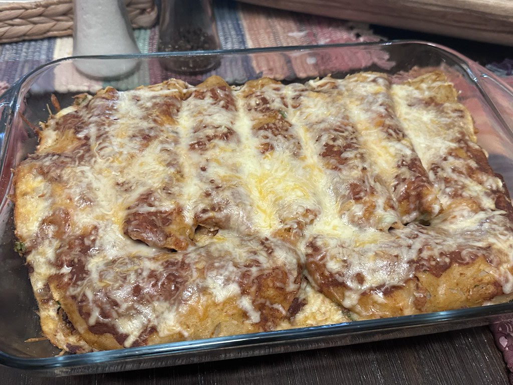 You are currently viewing Fire-Roasted Pulled Pork Enchiladas
